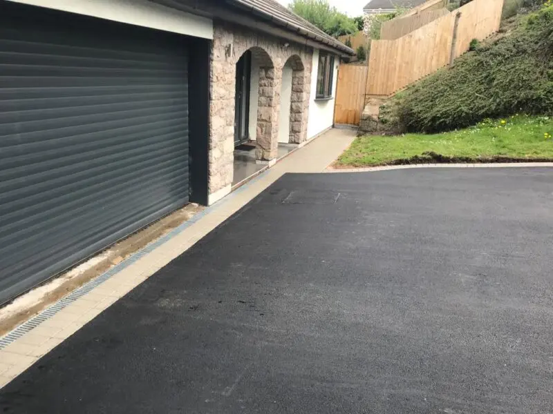 Tarmac Gallery