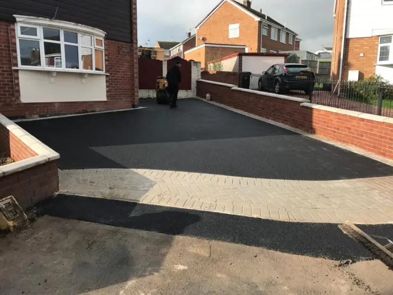 Tarmac Gallery
