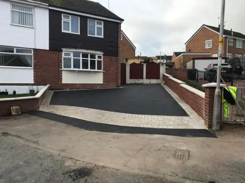 Tarmac Gallery