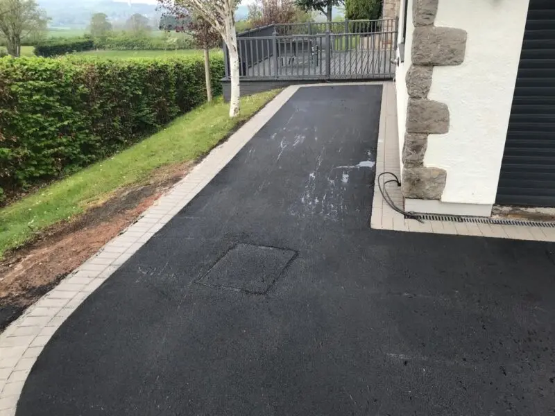 Tarmac Gallery