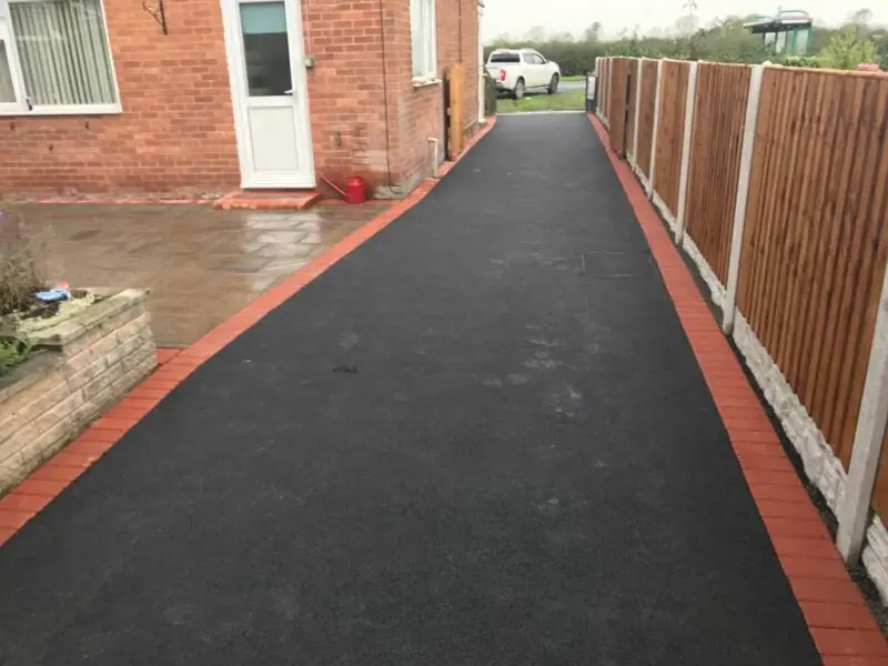 Tarmac Gallery