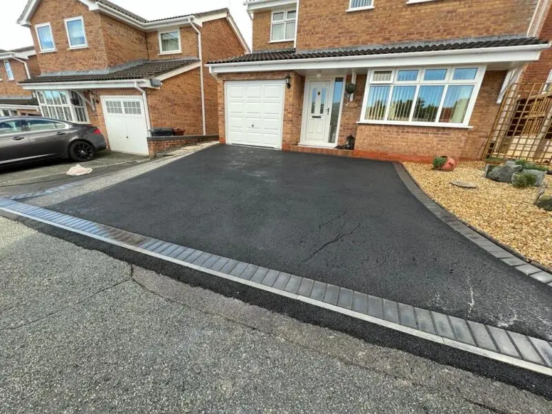 Tarmac Gallery